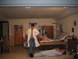Theater 2003 - Dreistes Stück im Greisenglück